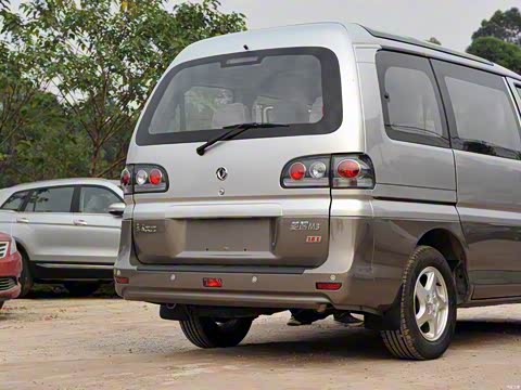 2015�� M3 1.6L 7��������