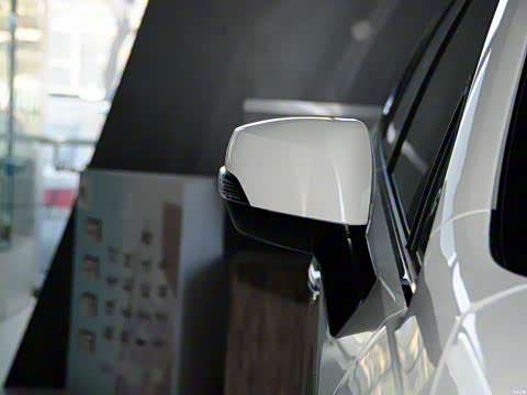 2015�� 2.5i �˶�������