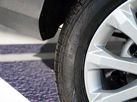 2015�� 1.5L GTDi ����������