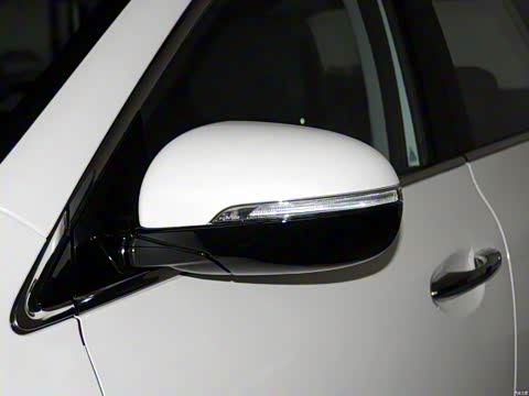 2015�� ������L 2.4L ����4WD�˶��� 5�� ��V