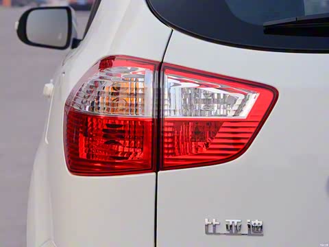 2014�� 2.0L �ֶ������� 5��