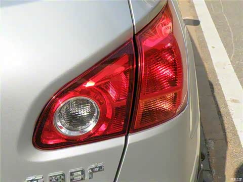 2015�� 2.0XL ��� CVT 2WD