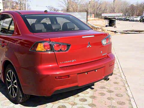 2015�� 1.8L CVT���а� ��V