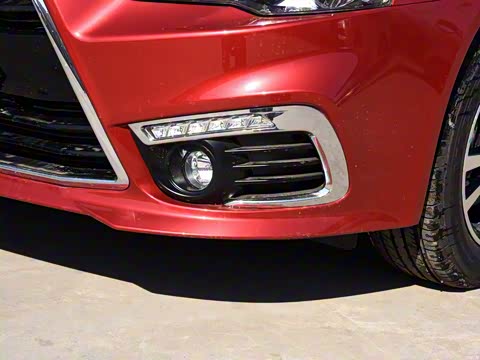 2015�� 1.8L CVT���а� ��V