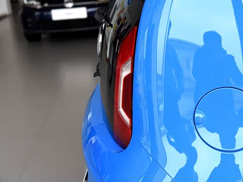 2015�� 1.0L move up!