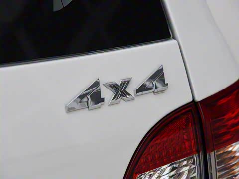 2015�� ̽���� 2.0T ����4X4������