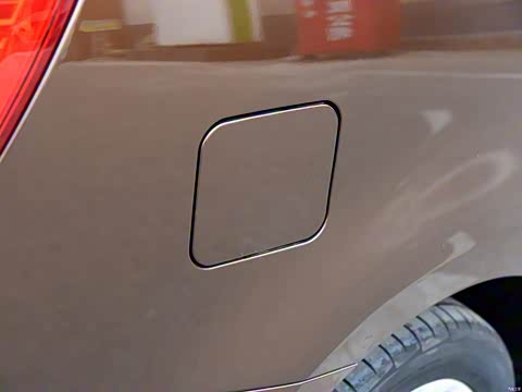 2015�� 1.8L �ֶ�����ESP�� 7��