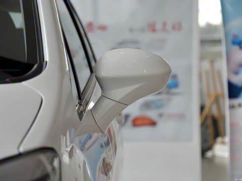 2015�� 1.5L �ֶ������