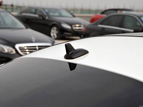 2015�� AMG CLA 45 4MATIC