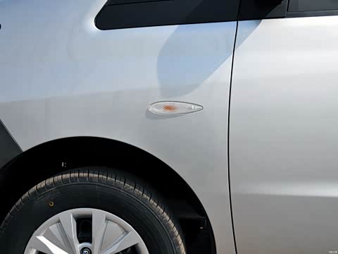 2015�� ���Ͱ� 1.6L ������