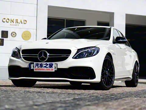 2015�� AMG C 63
