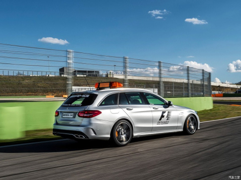 2015 AMG C 63 S Estate F1 Medical Car