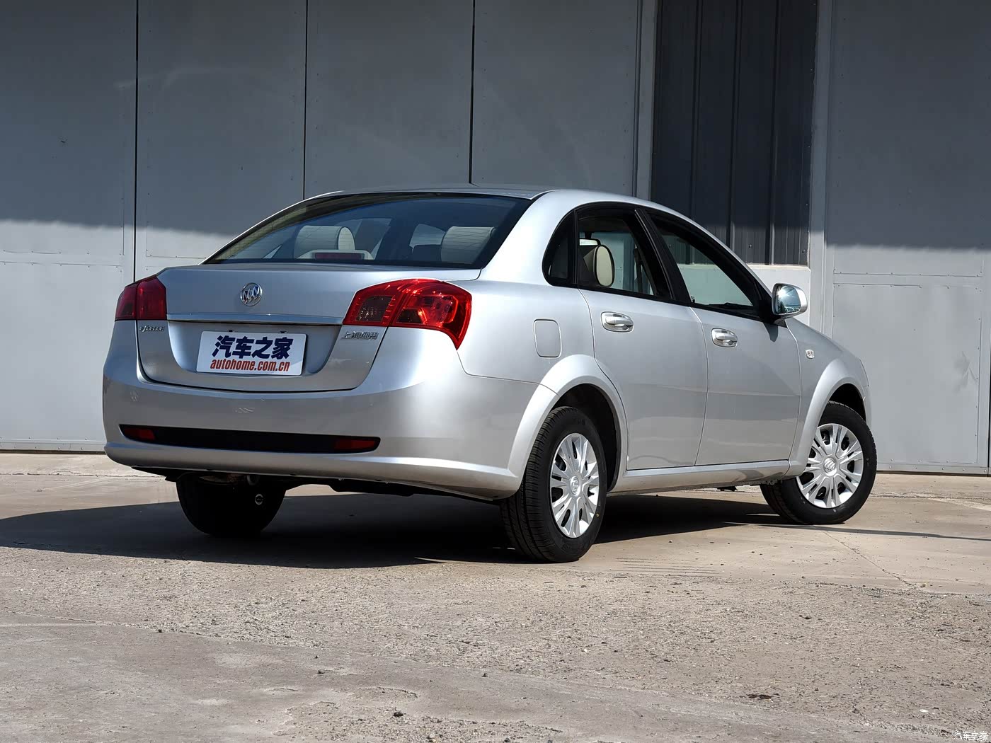 2015款15l自动经典型