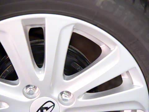 2015�� 1.5L �ֶ�������