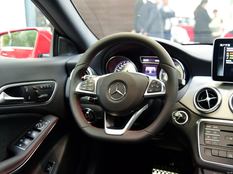 2015 CLA 220 4MATIC