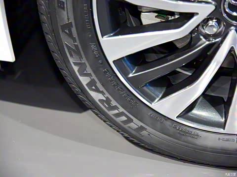 2016�� ˫�� 1.8L E-CVT�콢��