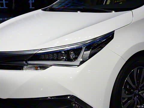 2016�� ˫�� 1.8L E-CVT�콢��