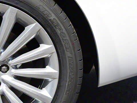 2015�� XJL 2.0T ��������80�����ذ�