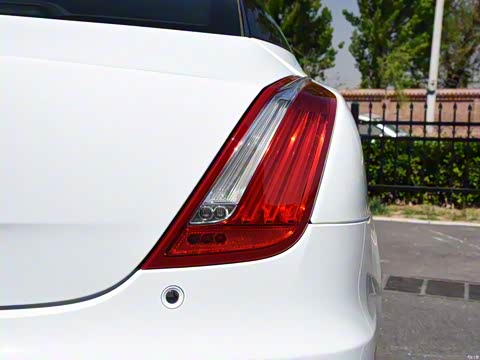 2015�� XJL 2.0T ��������80�����ذ�