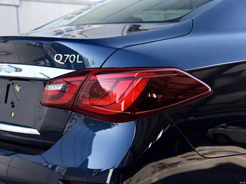 2015�� Q70L 2.5L ������