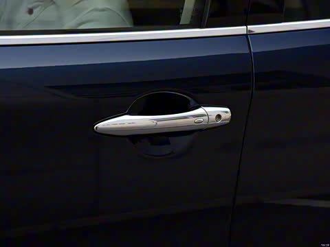 2015�� Q70L 2.5L ������