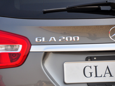 2015 GLA 200 