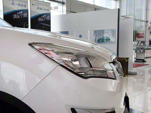 2015�� 1.6L �ֶ������� ��V