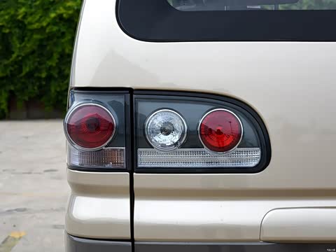 2015�� M3 1.6L 7��������