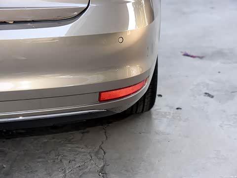 2015�� 230TSI �ֶ�������