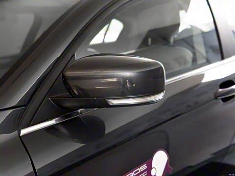 2015�� ����SUV 1.6T �Զ��Ͷ�����ǿ��