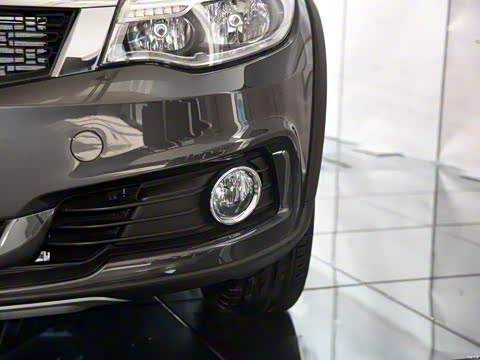 2015�� ����SUV 1.6T �Զ��Ͷ�����ǿ��