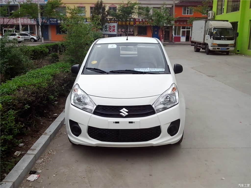 2013款 1.0l 手动舒适型