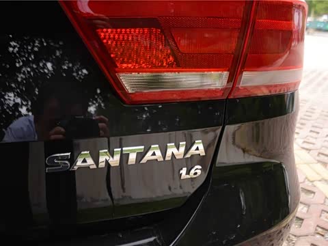 2015�� 1.6L �ֶ����а�