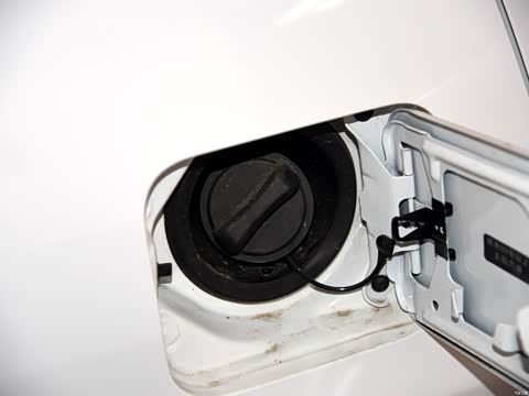 2015�� 1.6L �ֶ�������