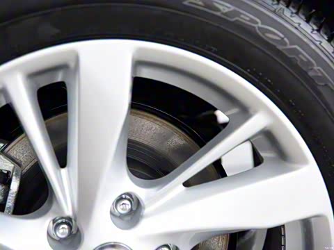 2015�� 2.0L XL-Sportyŷ���˶���