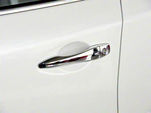 2015�� 2.0L XL-Sportyŷ���˶���