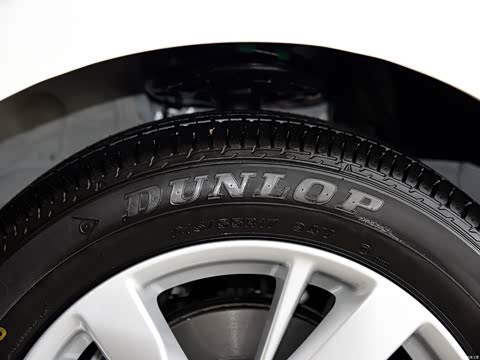 2015�� 2.0L XL-Sportyŷ���˶���