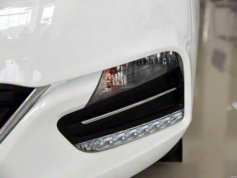 2015�� 1.6L �ֶ��¿��� ��V