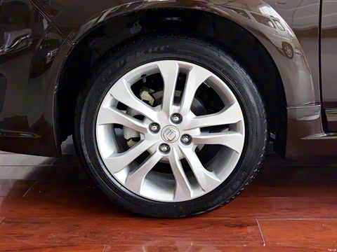 2015�� ���� 1.4L �ֶ�������