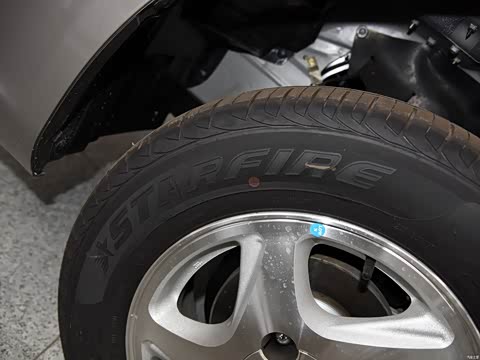 2015�� M5 Q3 2.0L 7�����������