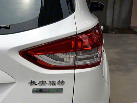 2015�� 1.5L GTDi ����������