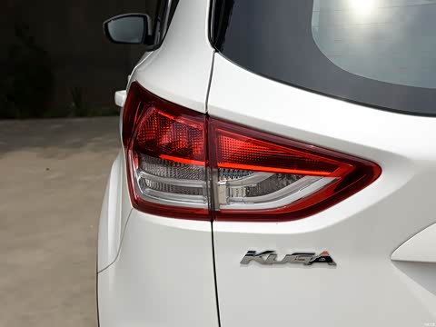 2015�� 1.5L GTDi ����������