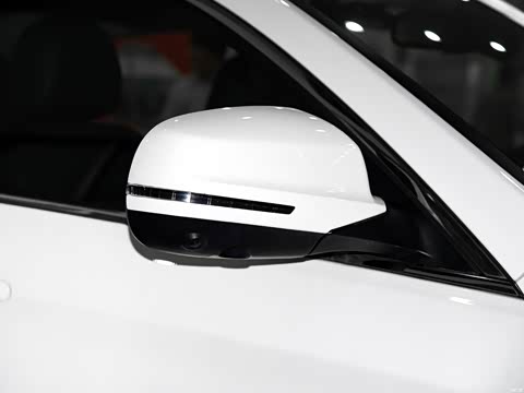 2015�� 1.5T �Զ���������