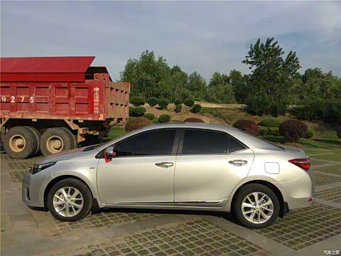 2014�� 1.8L CVT GLX-i