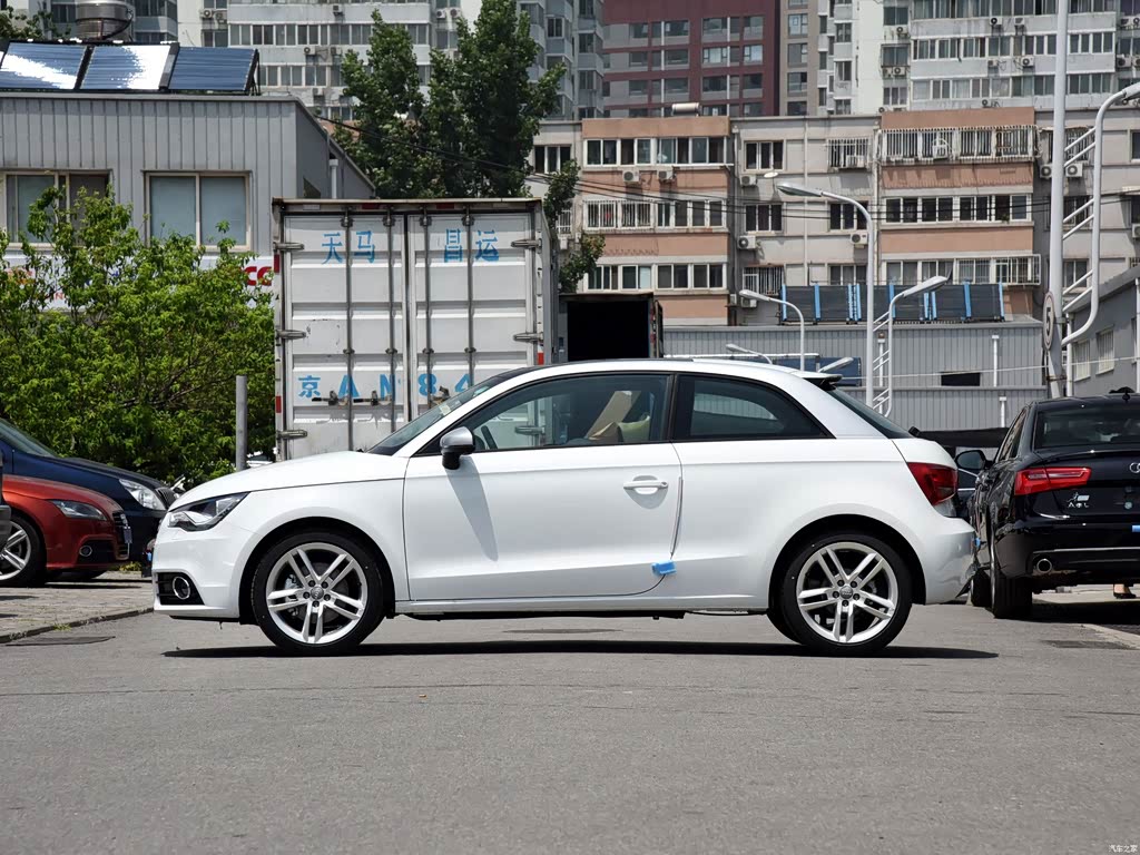 奥迪a1 2014款 30 tfsi 豪华型 3028352图片_奥迪_汽车图库_汽车之家