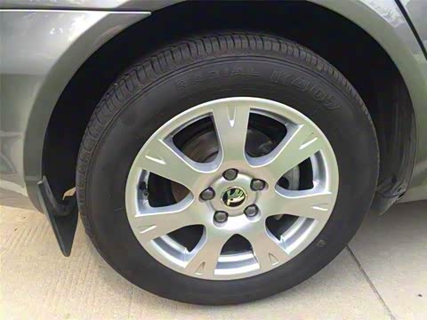 2015�� ����� 1.6L �ֶ��ݽܰ�