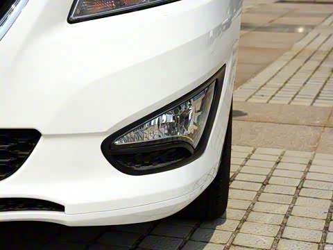 2015�� 1.6L �ֶ�Ʒ����