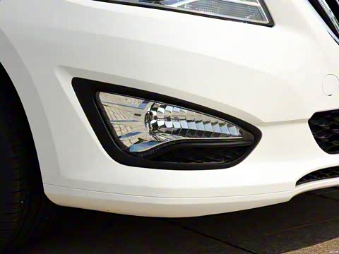 2015�� 1.6L �ֶ�Ʒ����