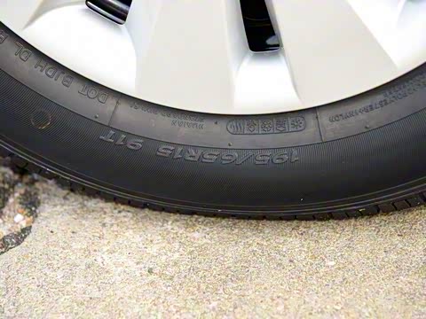 2015�� 1.6L �Զ�������