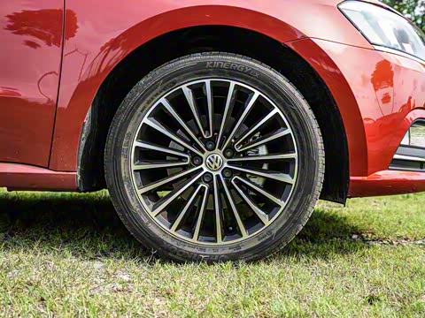 2015�� 230TSI DSG������